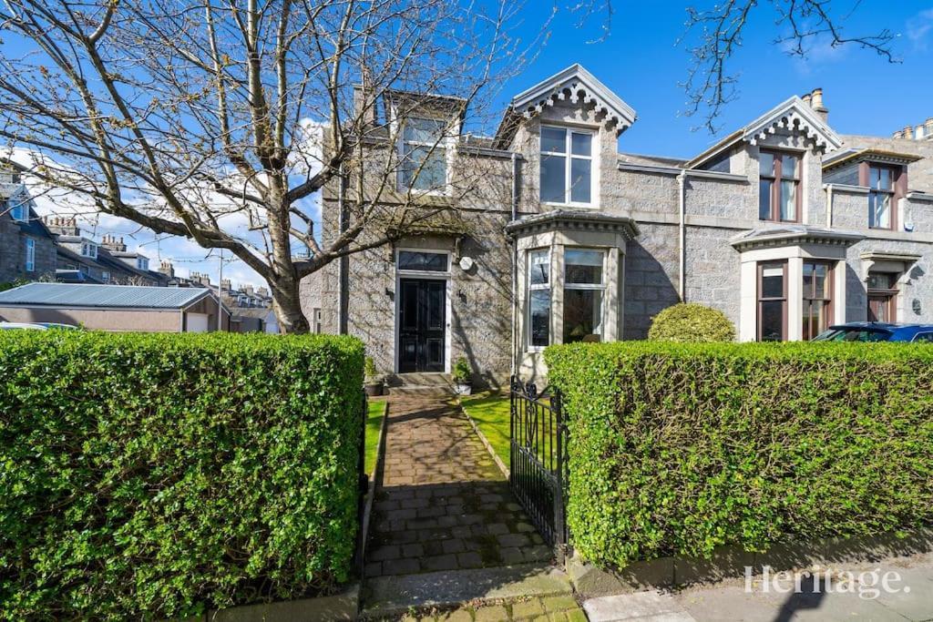 Fountainhall Luxury Townhouse, Aberdeen City Centre Apartment Exterior photo